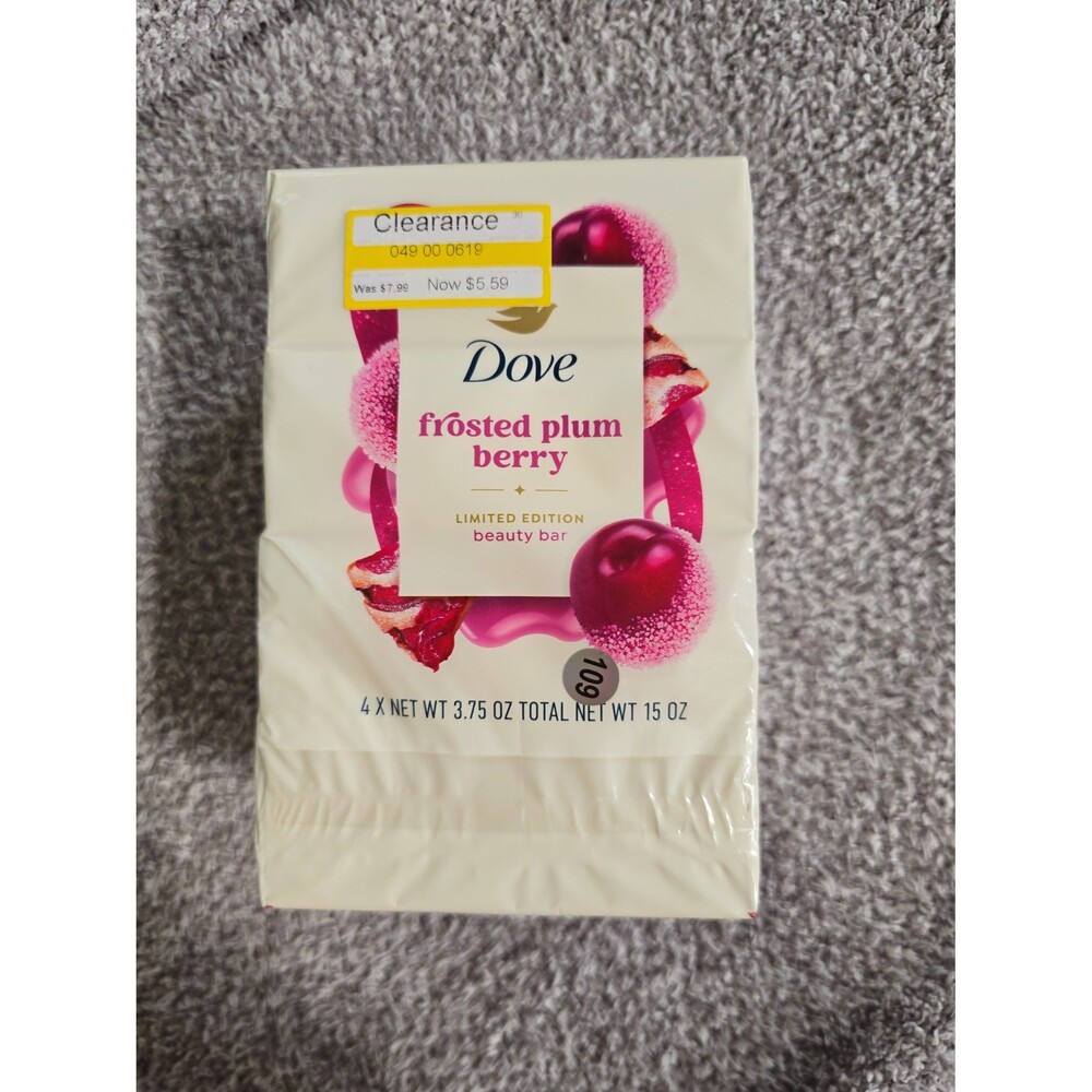 Dove Holiday Treats Frosted Plum Berry Bar Soap- Packs of 4